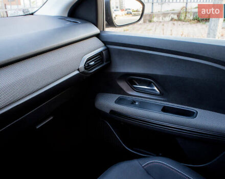 Чорний Дачія Jogger, об'ємом двигуна 1 л та пробігом 184 тис. км за 9700 $, фото 53 на Automoto.ua