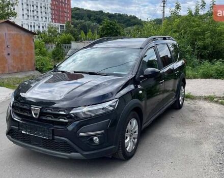 Черный Дачия Jogger, объемом двигателя 1 л и пробегом 184 тыс. км за 10100 $, фото 1 на Automoto.ua