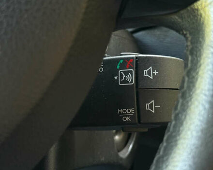 Черный Дачия Lodgy Stepway, объемом двигателя 1.2 л и пробегом 183 тыс. км за 8699 $, фото 35 на Automoto.ua