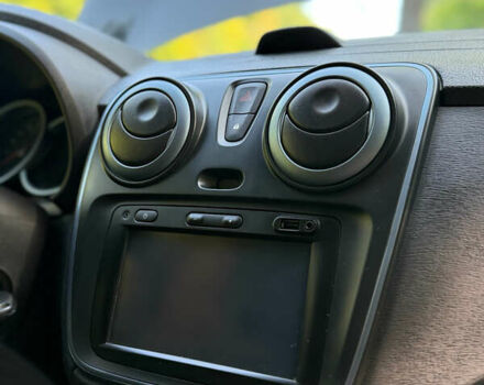 Черный Дачия Lodgy Stepway, объемом двигателя 1.2 л и пробегом 183 тыс. км за 8699 $, фото 39 на Automoto.ua