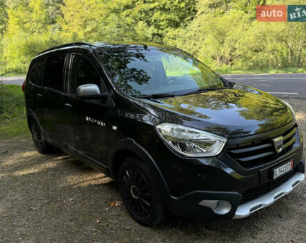 Черный Дачия Lodgy Stepway, объемом двигателя 1.2 л и пробегом 183 тыс. км за 8699 $, фото 60 на Automoto.ua