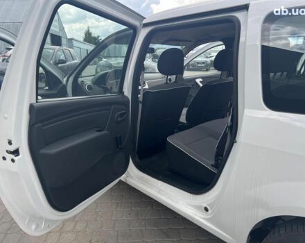 Дачия Logan MCV 2012 в Львове на Automoto.ua Белый Дачия Logan MCV, объемом двигателя 1.6 л и пробегом 214 тыс. км за 6890 $, фото 23 на Automoto.ua