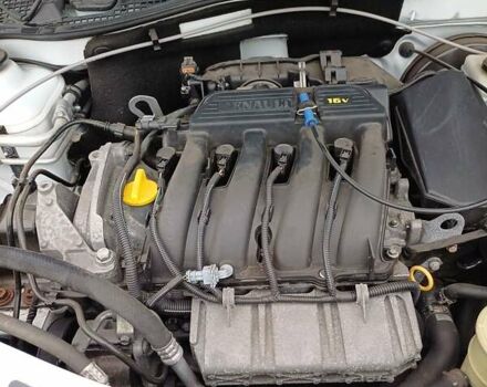 Белый Дачия Logan MCV, объемом двигателя 1.6 л и пробегом 179 тыс. км за 5850 $, фото 2 на Automoto.ua