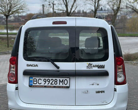 Белый Дачия Logan MCV, объемом двигателя 1.6 л и пробегом 185 тыс. км за 5500 $, фото 3 на Automoto.ua