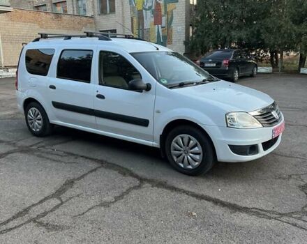 Белый Дачия Logan MCV, объемом двигателя 1.4 л и пробегом 175 тыс. км за 4950 $, фото 14 на Automoto.ua