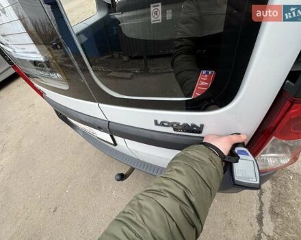 Белый Дачия Logan MCV, объемом двигателя 1.4 л и пробегом 253 тыс. км за 5300 $, фото 115 на Automoto.ua