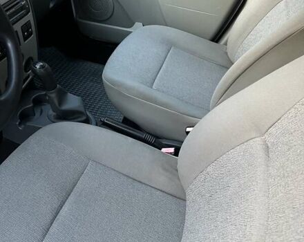 Белый Дачия Logan MCV, объемом двигателя 1.4 л и пробегом 175 тыс. км за 4950 $, фото 31 на Automoto.ua