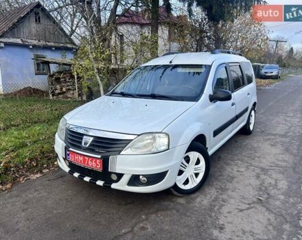 Белый Дачия Logan MCV, объемом двигателя 1.6 л и пробегом 231 тыс. км за 4950 $, фото 4 на Automoto.ua