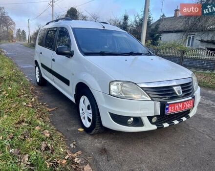 Белый Дачия Logan MCV, объемом двигателя 1.6 л и пробегом 231 тыс. км за 4950 $, фото 10 на Automoto.ua
