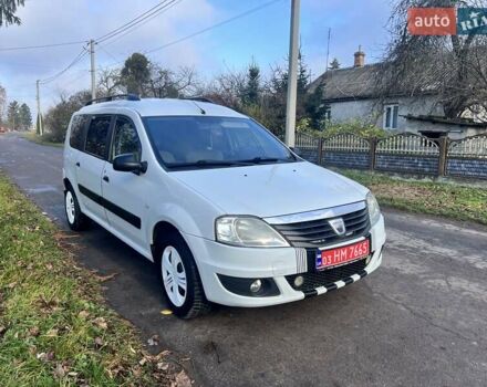 Белый Дачия Logan MCV, объемом двигателя 1.6 л и пробегом 231 тыс. км за 4650 $, фото 13 на Automoto.ua