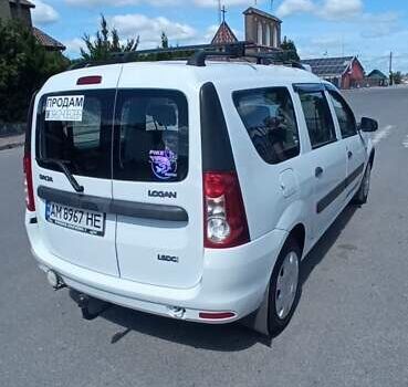 Белый Дачия Logan MCV, объемом двигателя 1.5 л и пробегом 280 тыс. км за 5650 $, фото 12 на Automoto.ua