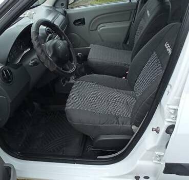 Белый Дачия Logan MCV, объемом двигателя 1.5 л и пробегом 280 тыс. км за 5650 $, фото 9 на Automoto.ua