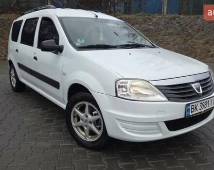 Белый Дачия Logan MCV, объемом двигателя 1.6 л и пробегом 182 тыс. км за 5900 $, фото 8 на Automoto.ua