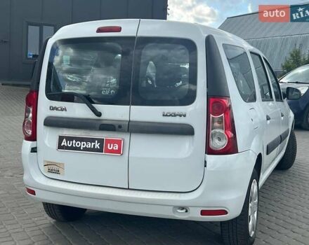 Дачия Logan MCV 2012 в Львове на Automoto.ua Белый Дачия Logan MCV, объемом двигателя 1.6 л и пробегом 214 тыс. км за 6890 $, фото 7 на Automoto.ua