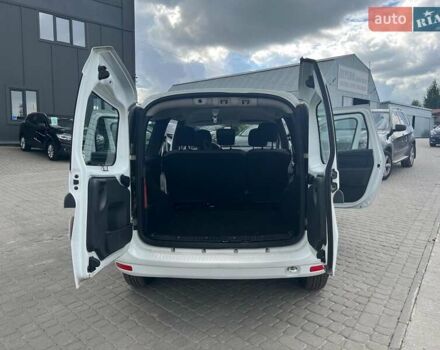 Дачия Logan MCV 2012 в Львове на Automoto.ua Белый Дачия Logan MCV, объемом двигателя 1.6 л и пробегом 214 тыс. км за 6890 $, фото 27 на Automoto.ua