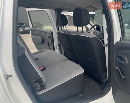 Дачия Logan MCV 2012 в Львове на Automoto.ua Белый Дачия Logan MCV, объемом двигателя 1.6 л и пробегом 214 тыс. км за 6890 $, фото 25 на Automoto.ua