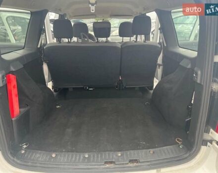 Дачия Logan MCV 2012 в Львове на Automoto.ua Белый Дачия Logan MCV, объемом двигателя 1.6 л и пробегом 214 тыс. км за 6890 $, фото 28 на Automoto.ua