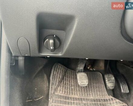 Дачия Logan MCV 2012 в Львове на Automoto.ua Белый Дачия Logan MCV, объемом двигателя 1.6 л и пробегом 214 тыс. км за 6890 $, фото 18 на Automoto.ua