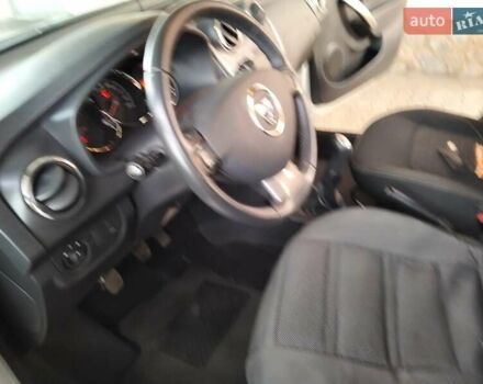 Белый Дачия Logan MCV, объемом двигателя 1.5 л и пробегом 146 тыс. км за 7800 $, фото 5 на Automoto.ua