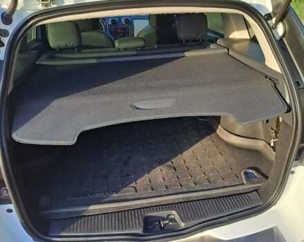 Дачия Logan MCV 2014 в Покровском на Automoto.ua Белый Дачия Logan MCV, объемом двигателя 1.46 л и пробегом 178 тыс. км за 8000 $, фото 4 на Automoto.ua