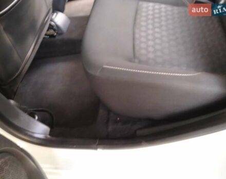 Белый Дачия Logan MCV, объемом двигателя 1.5 л и пробегом 146 тыс. км за 7800 $, фото 8 на Automoto.ua