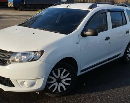 Белый Дачия Logan MCV, объемом двигателя 1.1 л и пробегом 142 тыс. км за 5600 $, фото 1 на Automoto.ua