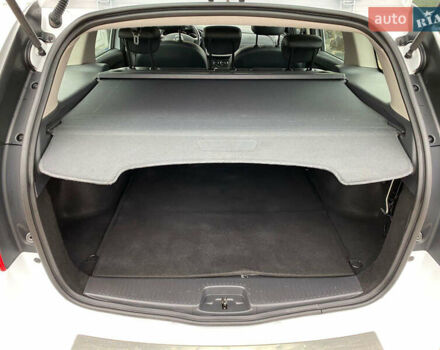 Білий Дачія Logan MCV, об'ємом двигуна 1.5 л та пробігом 237 тис. км за 8900 $, фото 48 на Automoto.ua