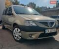 Бежевий Дачія Logan MCV, об'ємом двигуна 1.6 л та пробігом 308 тис. км за 4350 $, фото 1 на Automoto.ua