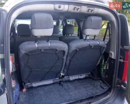 Бежевый Дачия Logan MCV, объемом двигателя 1.6 л и пробегом 285 тыс. км за 5600 $, фото 39 на Automoto.ua