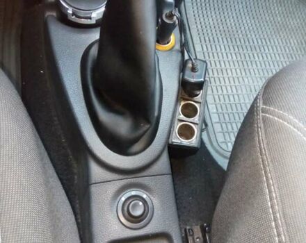 Бежевый Дачия Logan MCV, объемом двигателя 1.6 л и пробегом 285 тыс. км за 5600 $, фото 43 на Automoto.ua