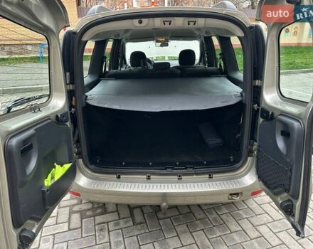 Бежевий Дачія Logan MCV, об'ємом двигуна 1.6 л та пробігом 109 тис. км за 6499 $, фото 27 на Automoto.ua