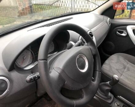 Чорний Дачія Logan MCV, об'ємом двигуна 1.6 л та пробігом 180 тис. км за 5850 $, фото 12 на Automoto.ua