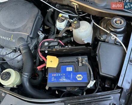 Черный Дачия Logan MCV, объемом двигателя 1.6 л и пробегом 143 тыс. км за 6850 $, фото 45 на Automoto.ua