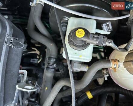 Черный Дачия Logan MCV, объемом двигателя 1.6 л и пробегом 143 тыс. км за 6850 $, фото 49 на Automoto.ua