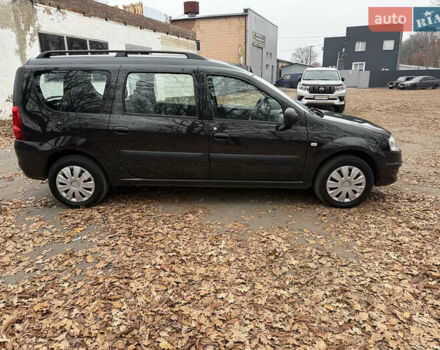 Черный Дачия Logan MCV, объемом двигателя 1.6 л и пробегом 233 тыс. км за 6500 $, фото 6 на Automoto.ua
