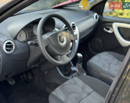 Черный Дачия Logan MCV, объемом двигателя 1.6 л и пробегом 144 тыс. км за 6350 $, фото 11 на Automoto.ua