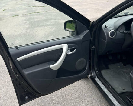 Черный Дачия Logan MCV, объемом двигателя 0 л и пробегом 137 тыс. км за 6600 $, фото 13 на Automoto.ua