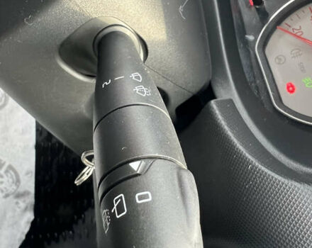 Чорний Дачія Logan MCV, об'ємом двигуна 1.6 л та пробігом 159 тис. км за 6500 $, фото 9 на Automoto.ua