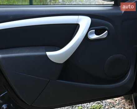 Черный Дачия Logan MCV, объемом двигателя 1.6 л и пробегом 135 тыс. км за 6950 $, фото 11 на Automoto.ua