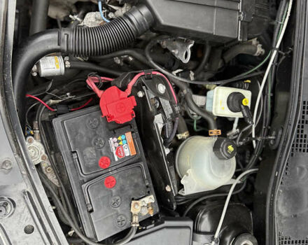 Черный Дачия Logan MCV, объемом двигателя 1.6 л и пробегом 197 тыс. км за 7250 $, фото 13 на Automoto.ua