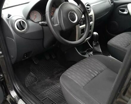 Чорний Дачія Logan MCV, об'ємом двигуна 1.6 л та пробігом 148 тис. км за 6295 $, фото 29 на Automoto.ua