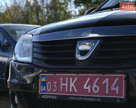 Черный Дачия Logan MCV, объемом двигателя 1.6 л и пробегом 135 тыс. км за 6950 $, фото 5 на Automoto.ua