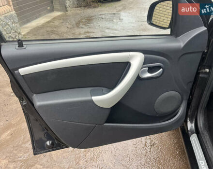 Черный Дачия Logan MCV, объемом двигателя 1.6 л и пробегом 220 тыс. км за 6900 $, фото 56 на Automoto.ua