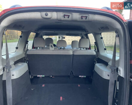 Дачия Logan MCV 2008 в Млынове на Automoto.ua Красный Дачия Logan MCV, объемом двигателя 1.6 л и пробегом 204 тыс. км за 4850 $, фото 8 на Automoto.ua