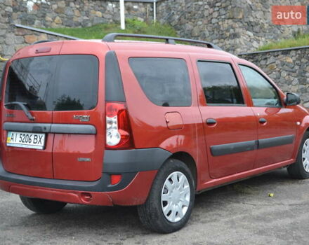 Красный Дачия Logan MCV, объемом двигателя 1.6 л и пробегом 192 тыс. км за 4900 $, фото 1 на Automoto.ua