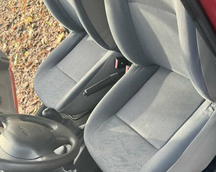 Дачія Logan MCV 2008 у Києві на Automoto.ua Червоний Дачія Logan MCV, об'ємом двигуна 1.6 л та пробігом 81 тис. км за 5300 $, фото 18 на Automoto.ua