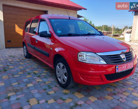Красный Дачия Logan MCV, объемом двигателя 1.6 л и пробегом 242 тыс. км за 4850 $, фото 4 на Automoto.ua