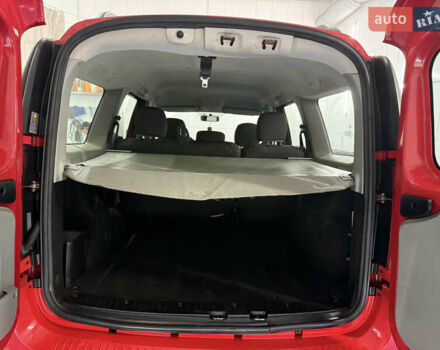 Дачия Logan MCV 2009 в Днепре (Днепропетровске) на Automoto.ua Красный Дачия Logan MCV, объемом двигателя 1.39 л и пробегом 213 тыс. км за 4200 $, фото 29 на Automoto.ua