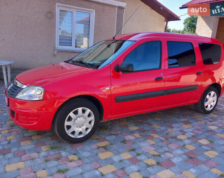 Красный Дачия Logan MCV, объемом двигателя 1.6 л и пробегом 242 тыс. км за 4850 $, фото 3 на Automoto.ua
