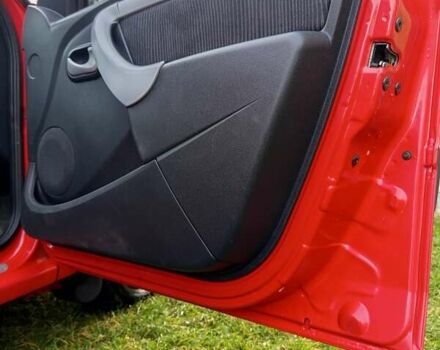 Червоний Дачія Logan MCV, об'ємом двигуна 1.6 л та пробігом 263 тис. км за 5500 $, фото 18 на Automoto.ua